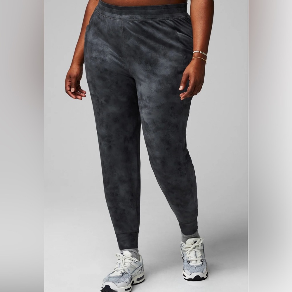 Fabletics gray jogger 2X